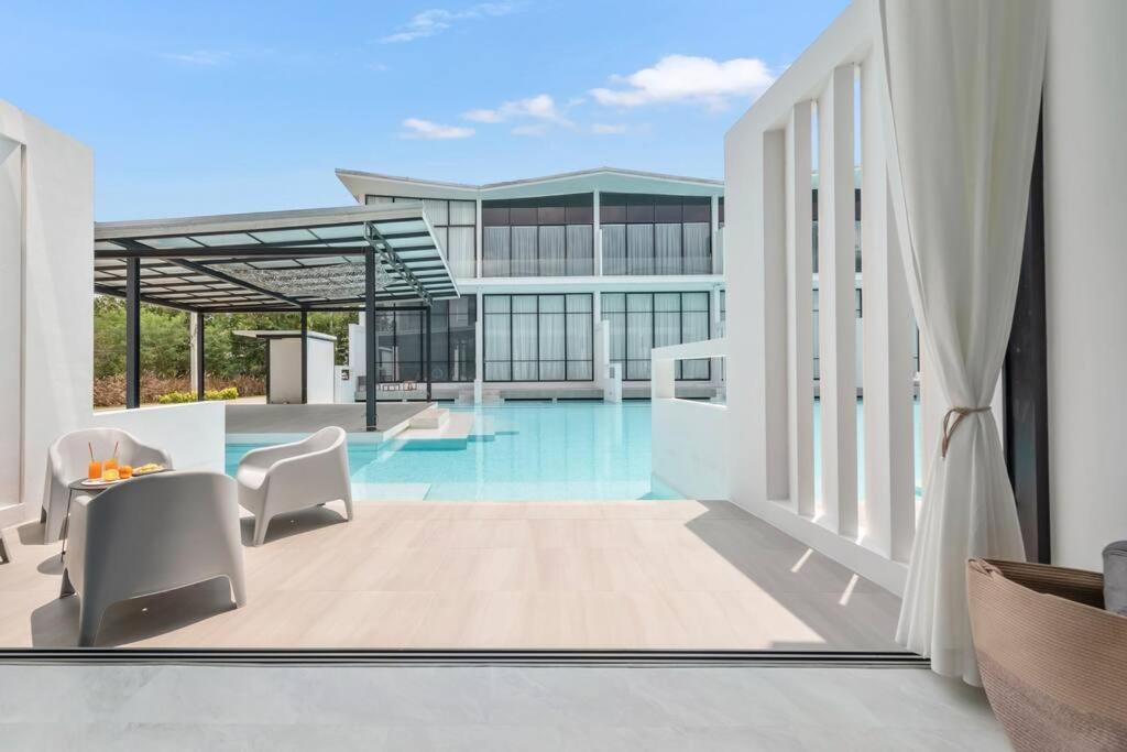 Unique Townhouse Pool Slide Access Villa Koh Samui Exterior photo